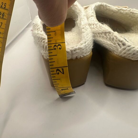 American Eagle Cozy Knit Wedge Slide Ons with Bow Size 6 - Picture 5 of 6